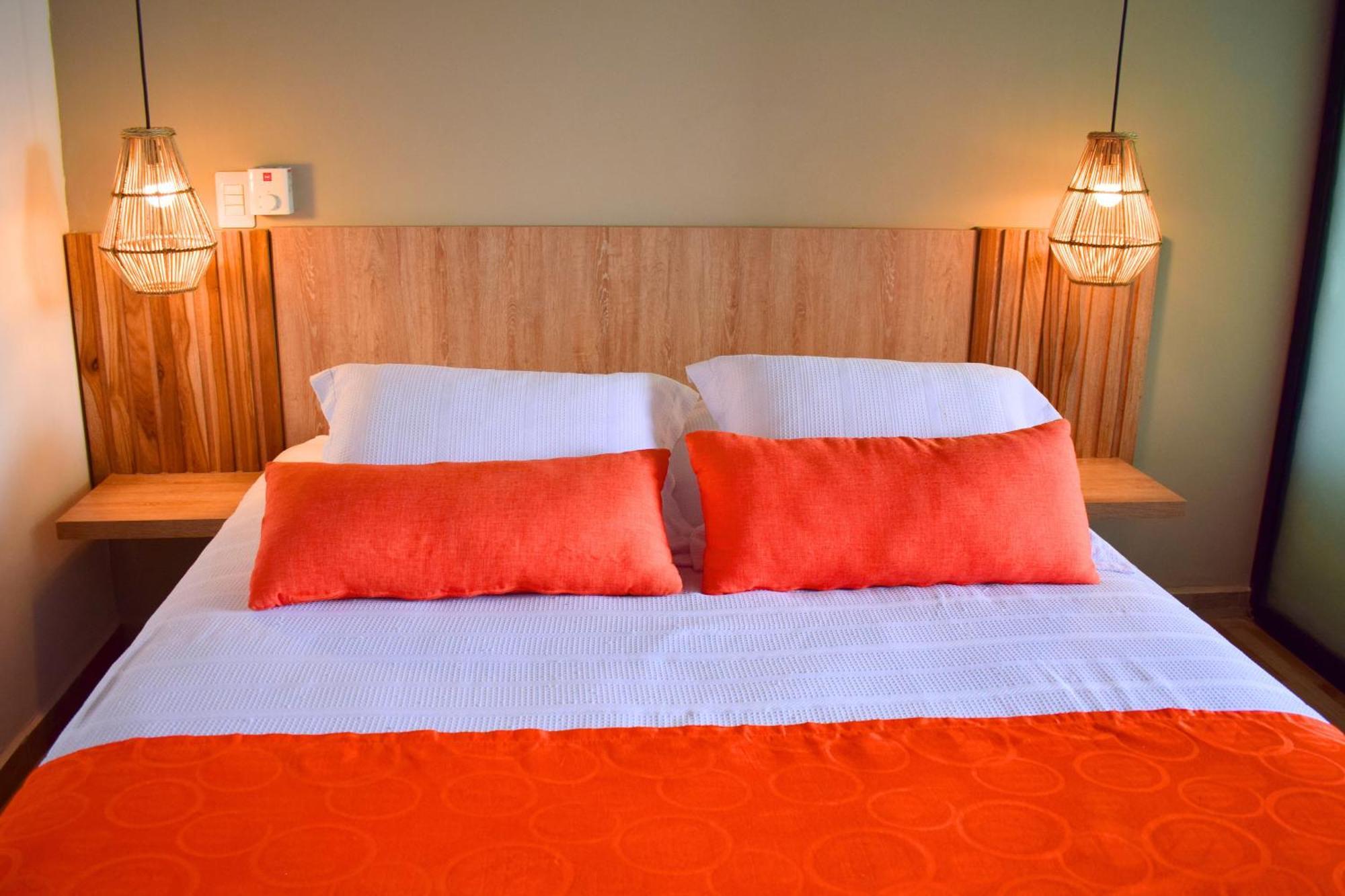 Hotel Parque De Los Arrieros Монтенегро Екстериор снимка