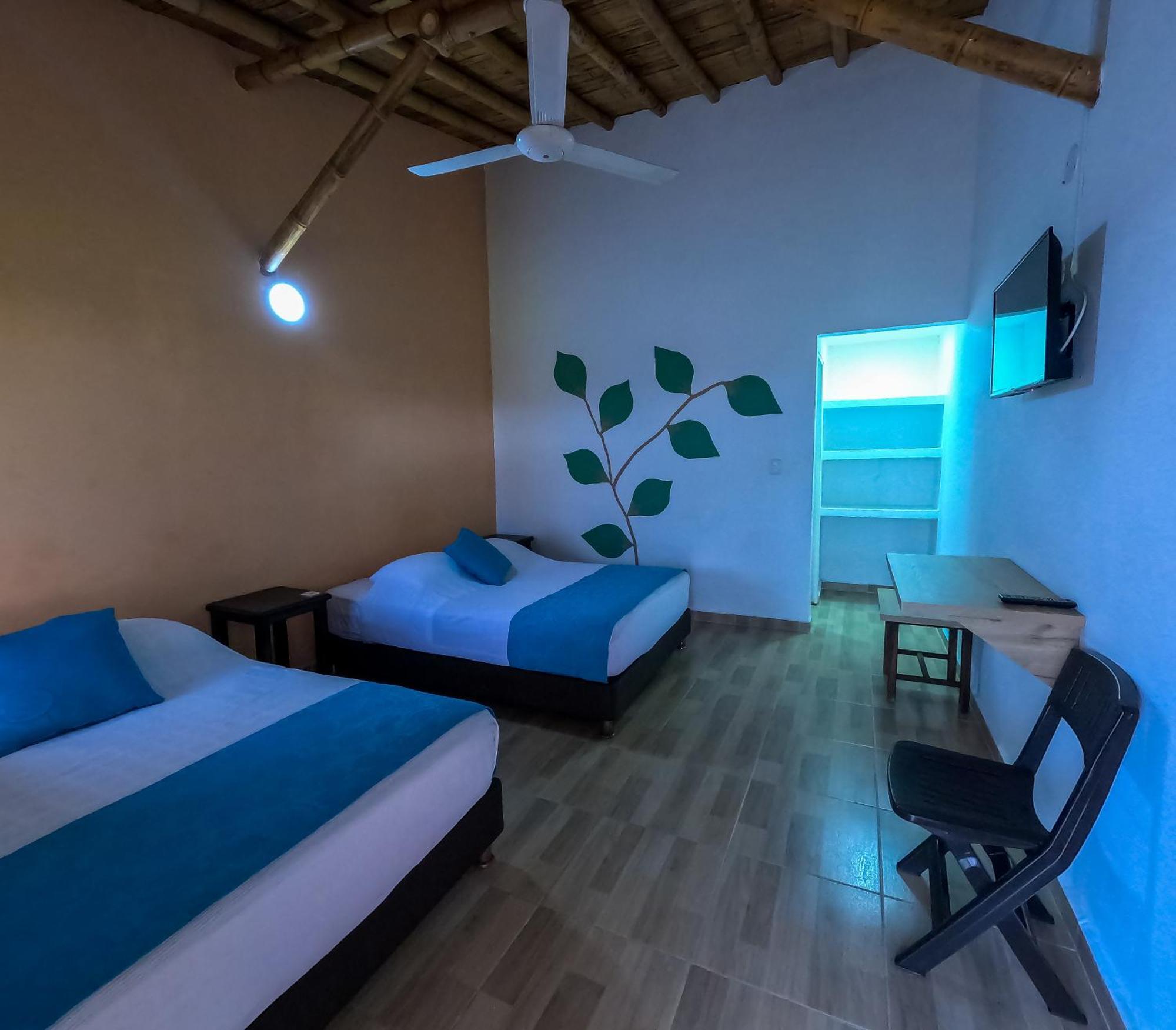 Hotel Parque De Los Arrieros Монтенегро Екстериор снимка