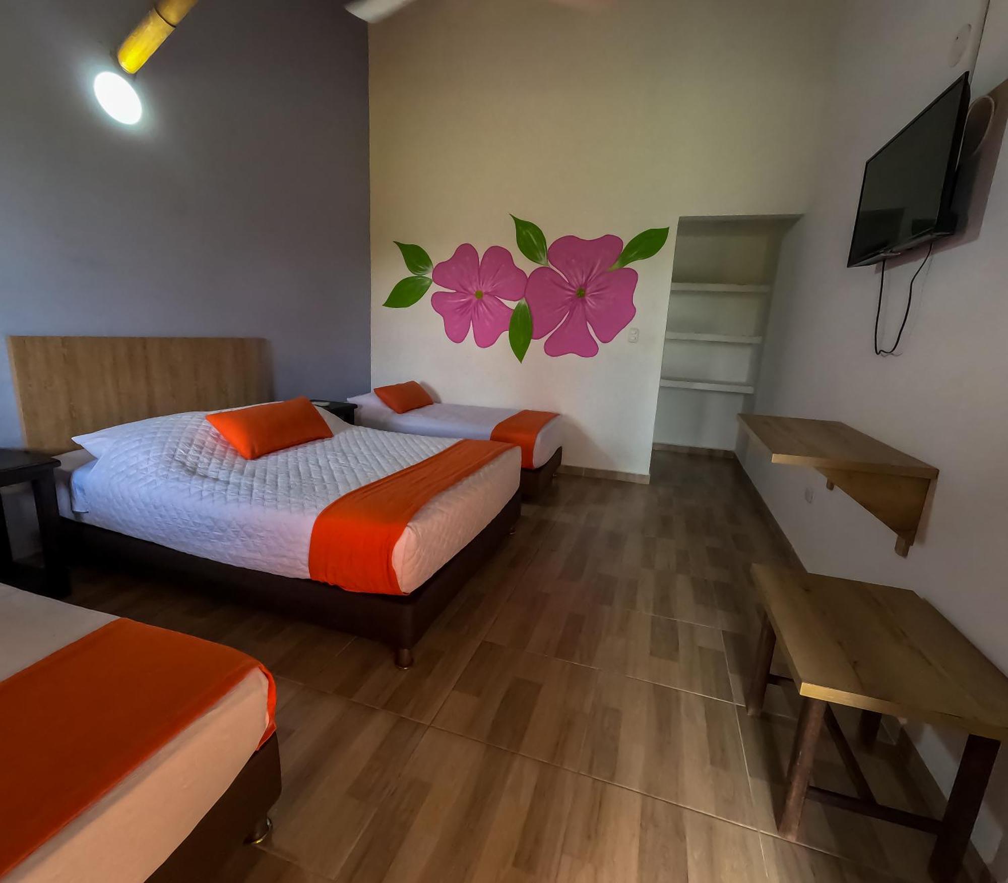 Hotel Parque De Los Arrieros Монтенегро Екстериор снимка